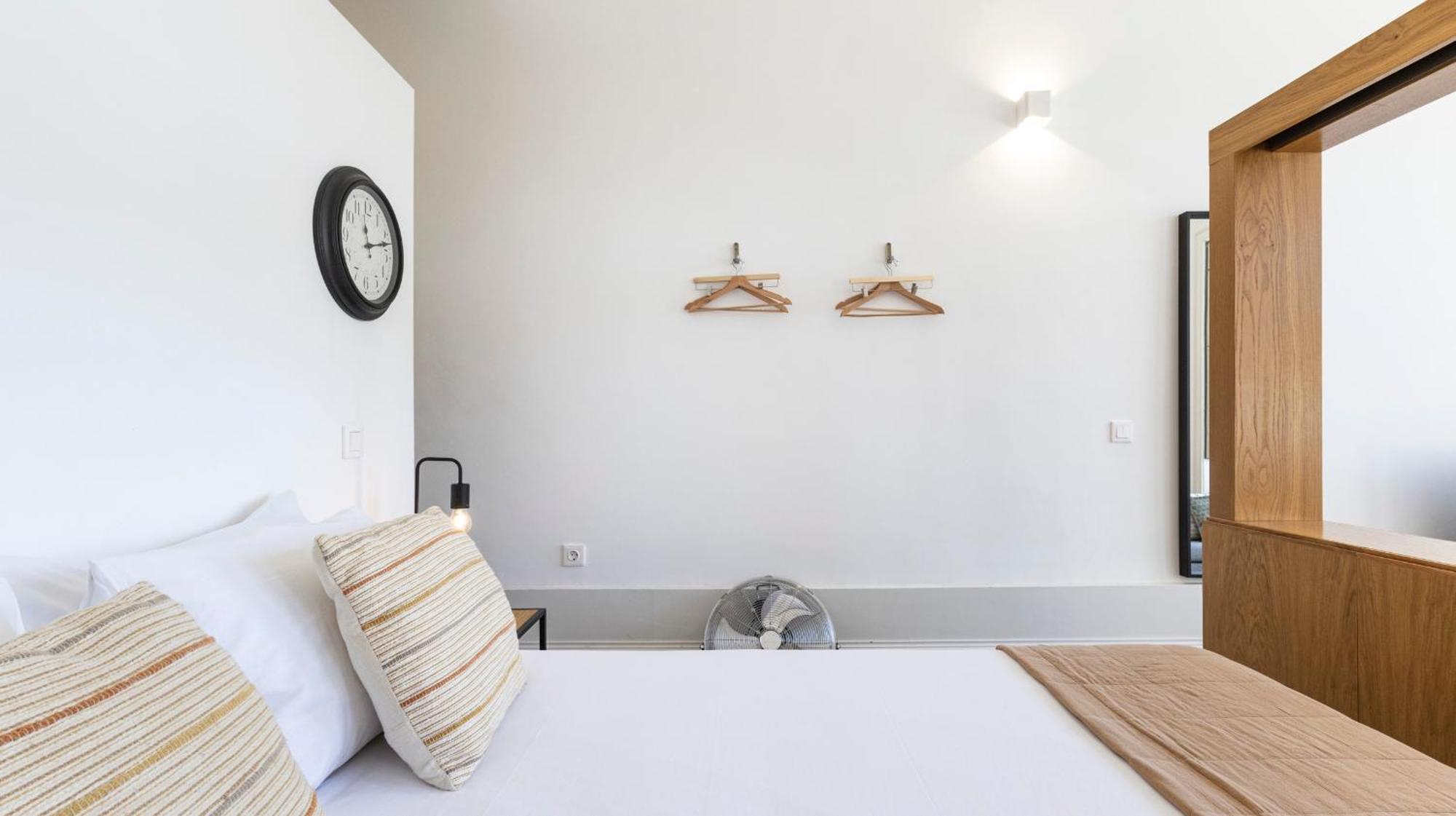 Oporto Downtown Studio By Lovelystay ภายนอก รูปภาพ