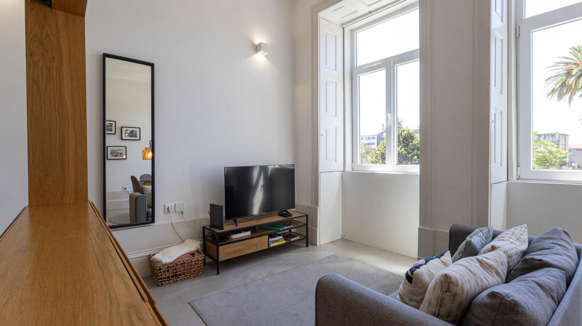 Oporto Downtown Studio By Lovelystay ภายนอก รูปภาพ