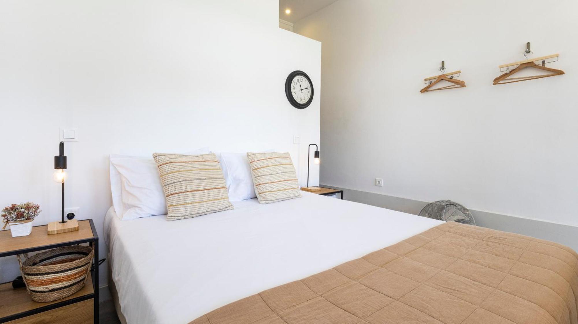 Oporto Downtown Studio By Lovelystay ภายนอก รูปภาพ
