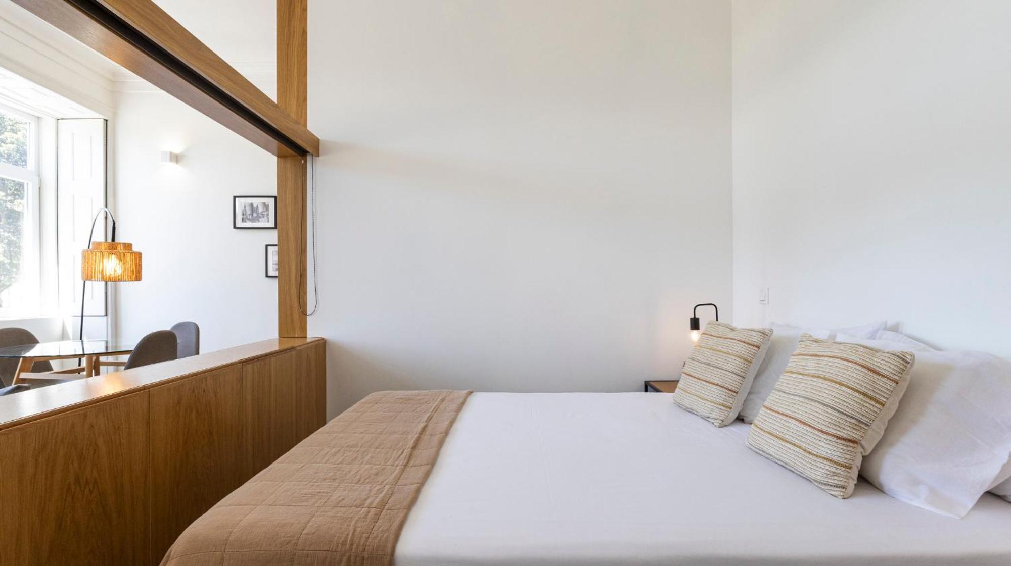 Oporto Downtown Studio By Lovelystay ภายนอก รูปภาพ